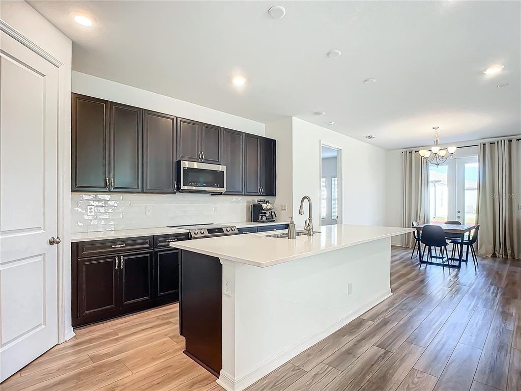1317 Sterling Pointe Drive - Photo 3