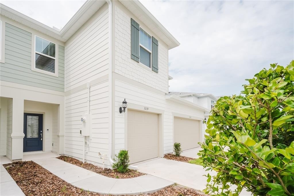 3239 Canyon Bay Point - Photo 1