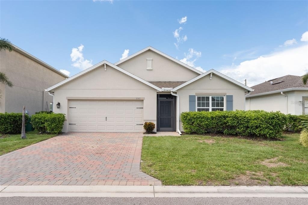 3945 River Bank Way - Photo 0