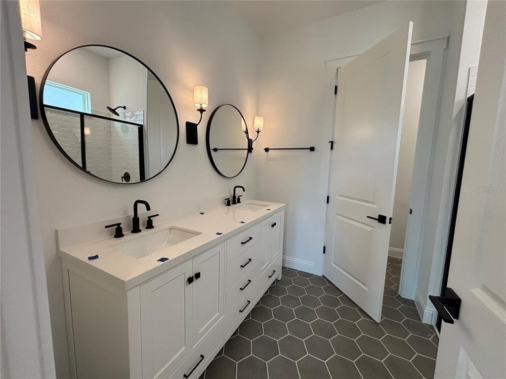15549 Gentle Rain Drive - Photo 5