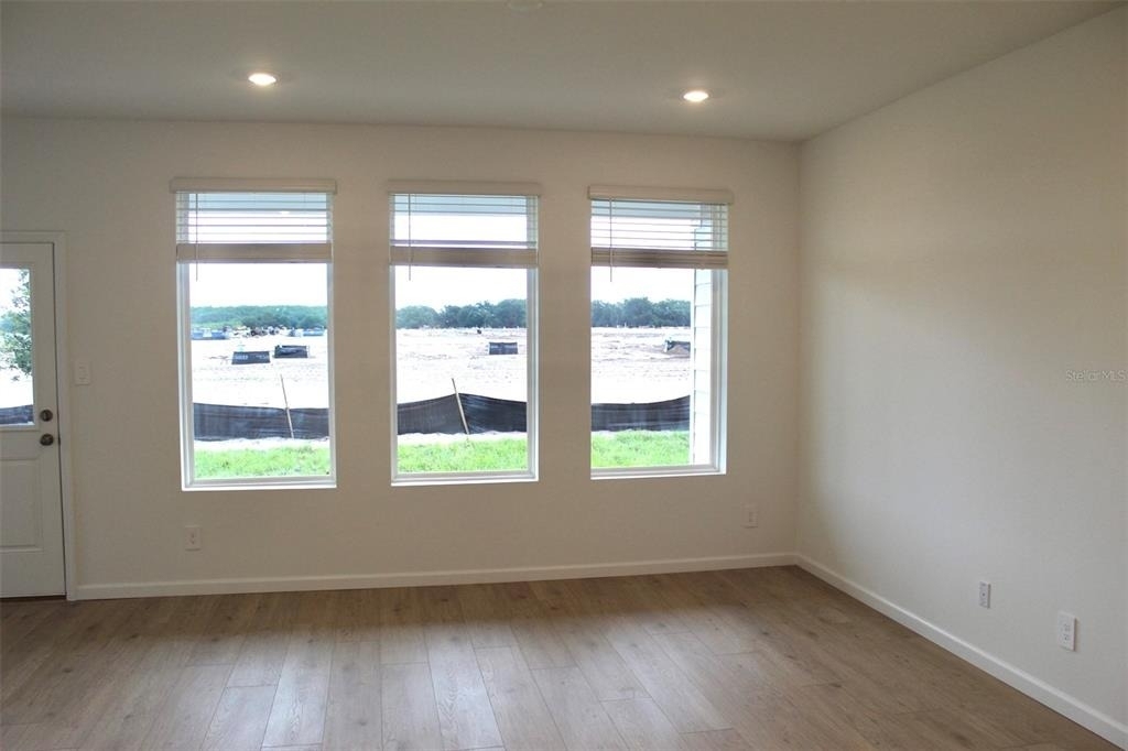 4359 Vibernum Avenue - Photo 8