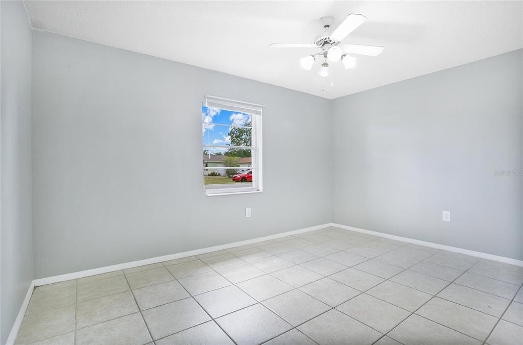 405 Long Drive - Photo 13