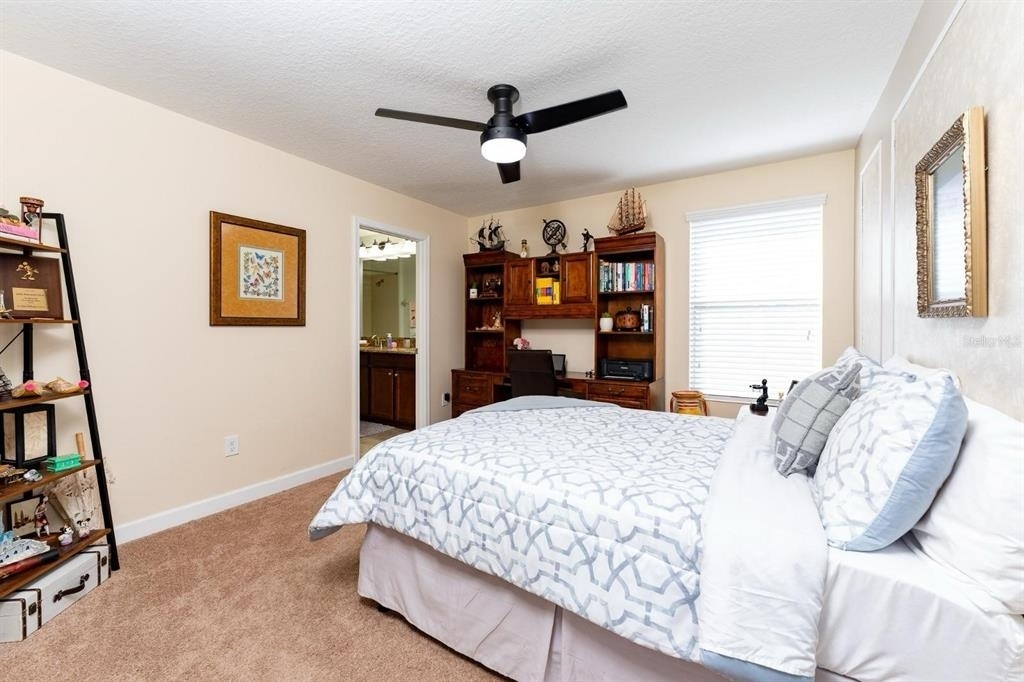 5917 Grassy Point Road - Photo 15
