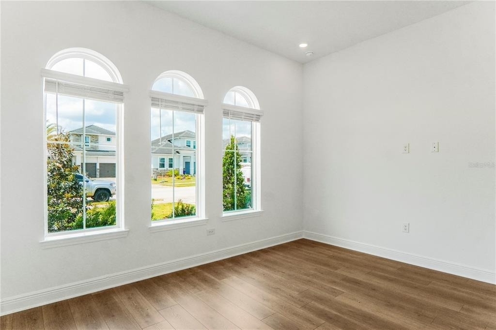 16120 Volterra Point - Photo 48