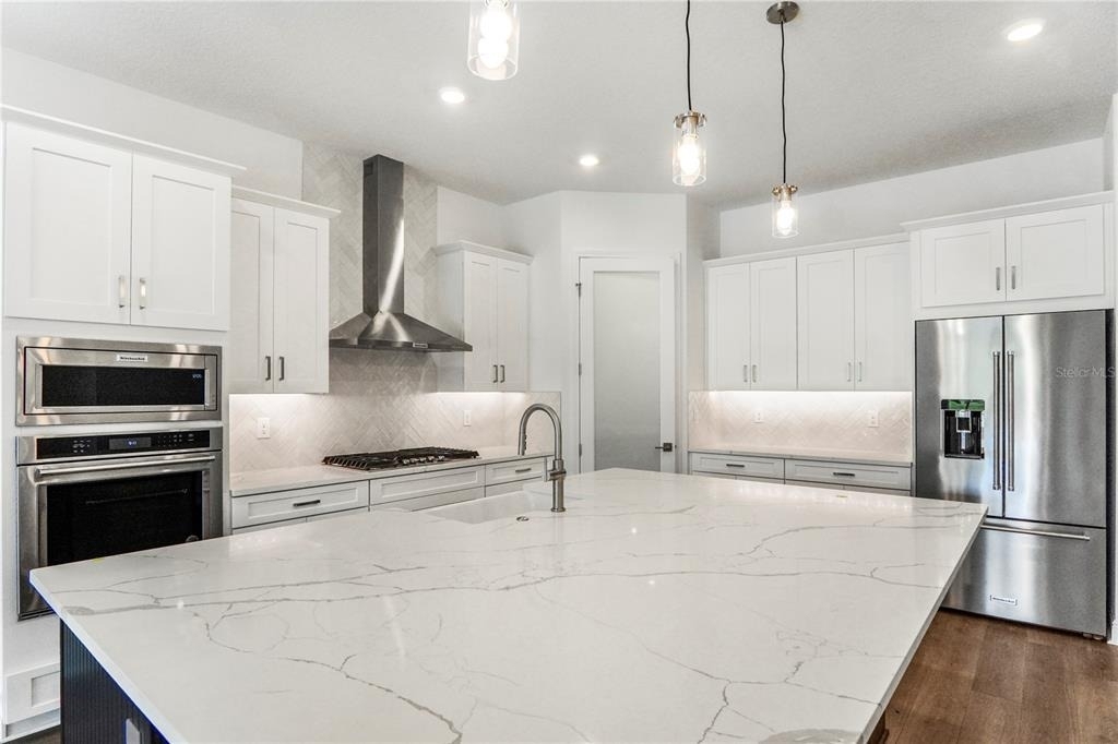 16120 Volterra Point - Photo 44
