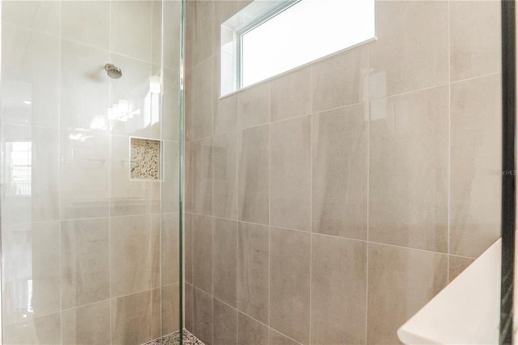 16120 Volterra Point - Photo 24