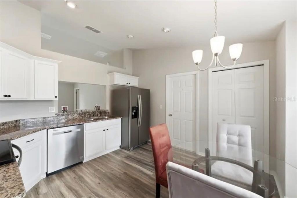 202 Highland Meadows Place - Photo 2