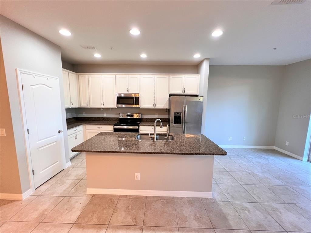 1123 Palma Verde Place - Photo 4