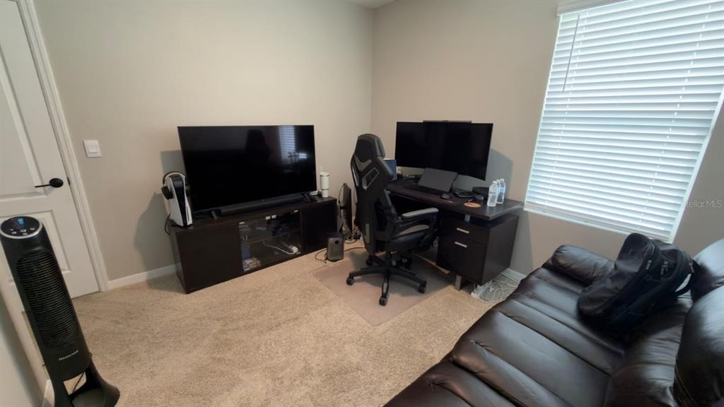 1583 Barberry Drive - Photo 3