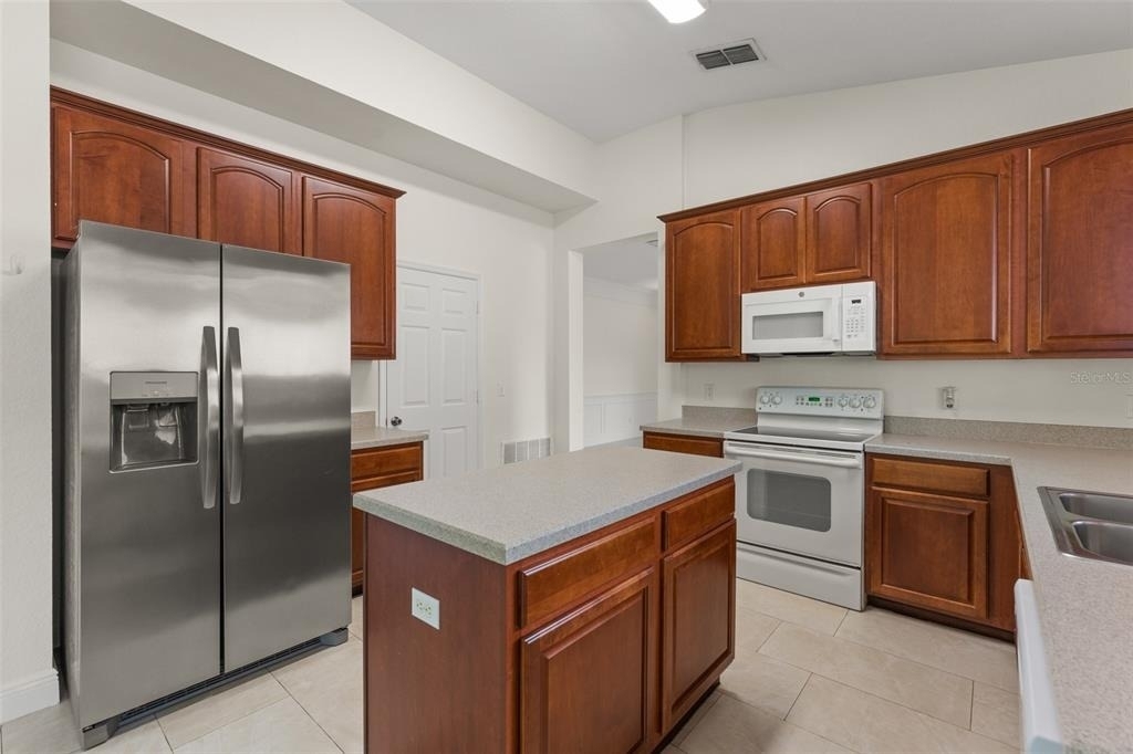 8838 Abbotsbury Drive - Photo 8