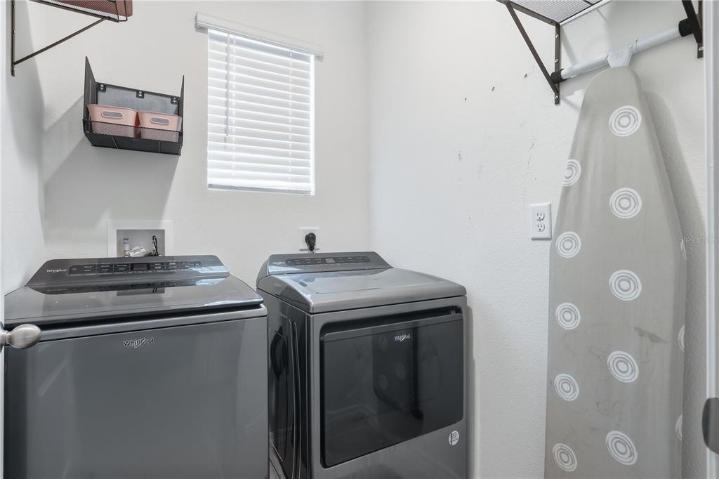 2735 Numa Falls Avenue - Photo 4