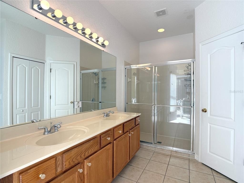 1131 N Hampton Drive - Photo 12