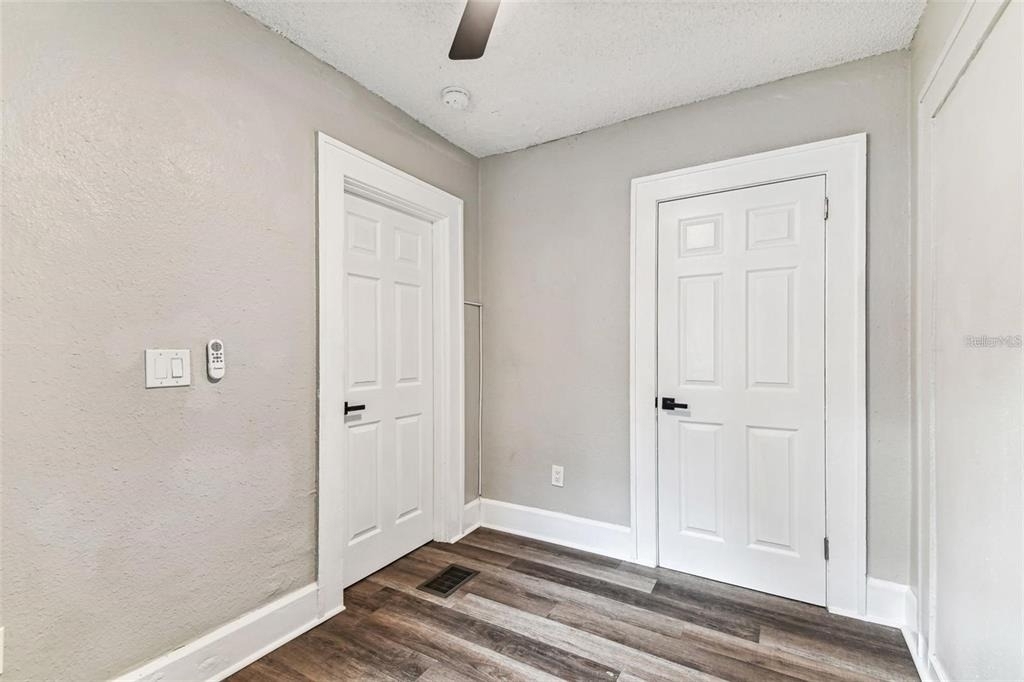2329 7th Street S - Photo 8