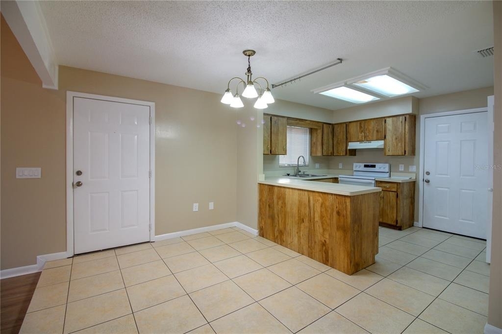 1545 King Avenue - Photo 3