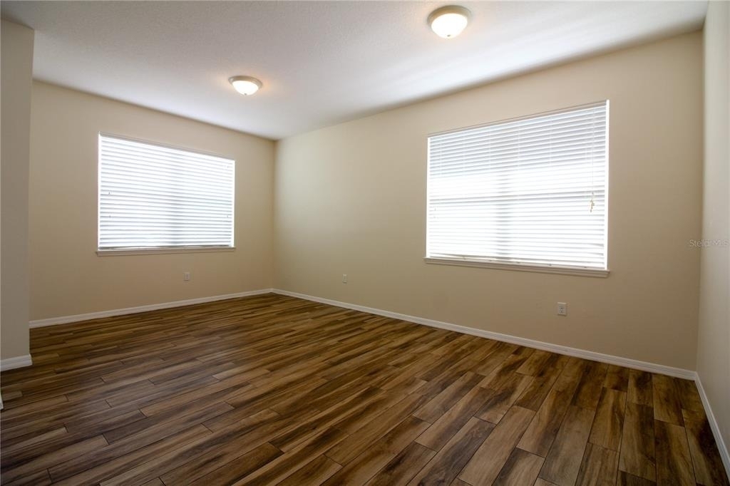 811 Krenson Woods Lane - Photo 4