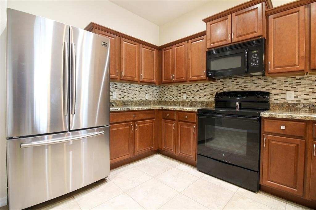 811 Krenson Woods Lane - Photo 9