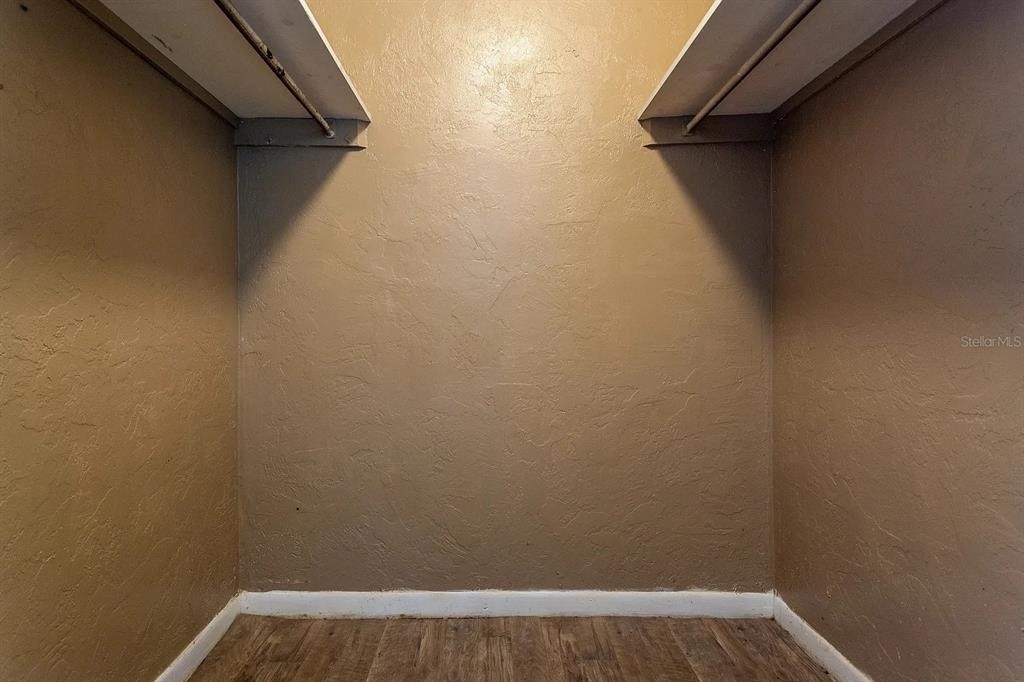 409 Ne 11th Street - Photo 10
