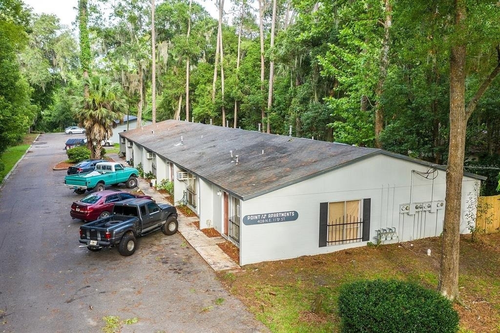 409 Ne 11th Street - Photo 11