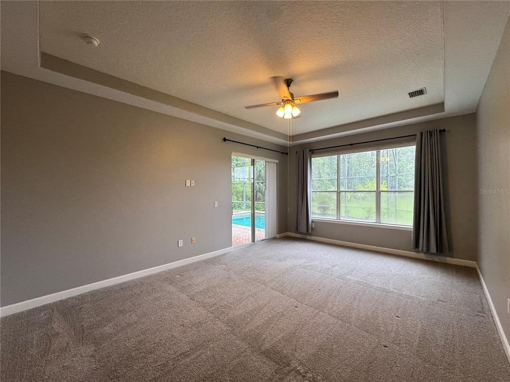 142 Harrington Court - Photo 5