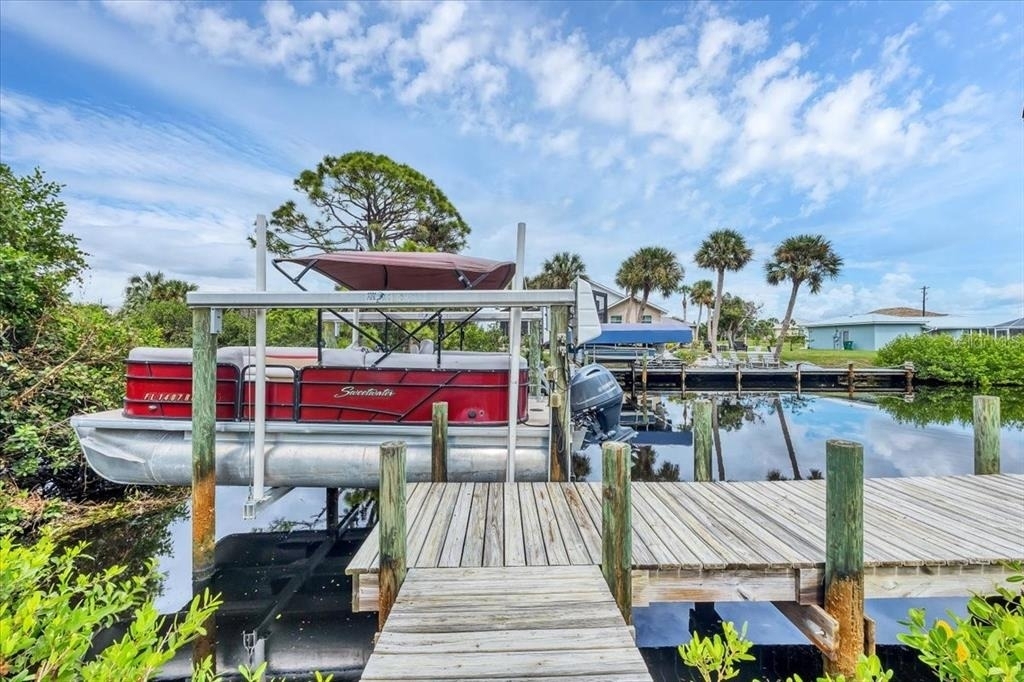 4696 Pompano Street - Photo 2
