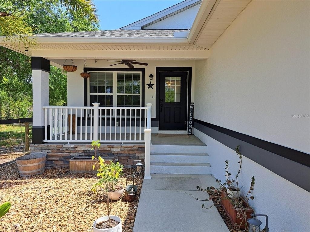 3819 Rosemary Drive - Photo 3