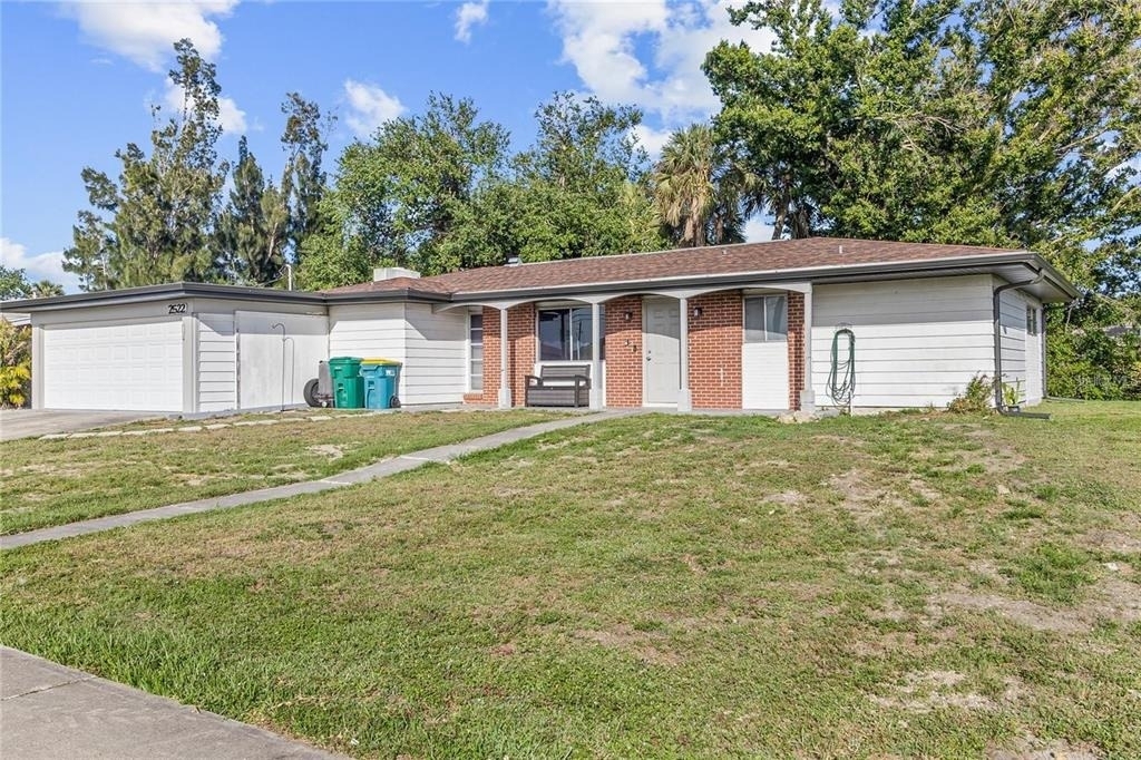 2522 Conway Boulevard - Photo 2