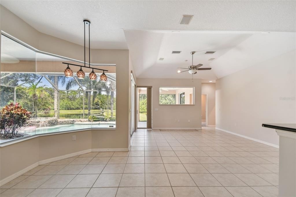 6815 Honeysuckle Trail - Photo 12
