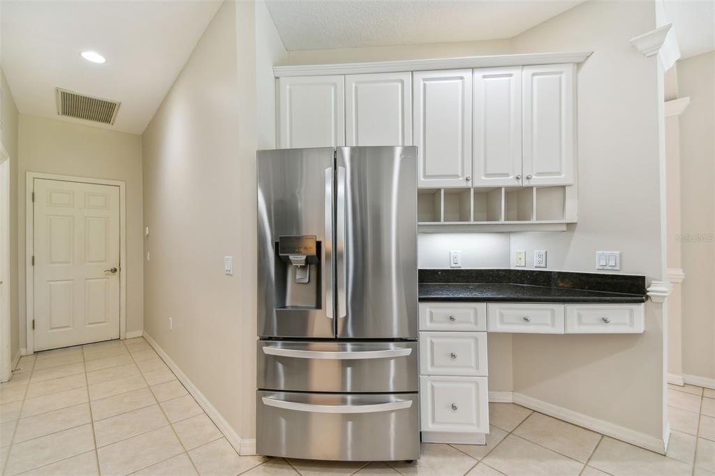6815 Honeysuckle Trail - Photo 8