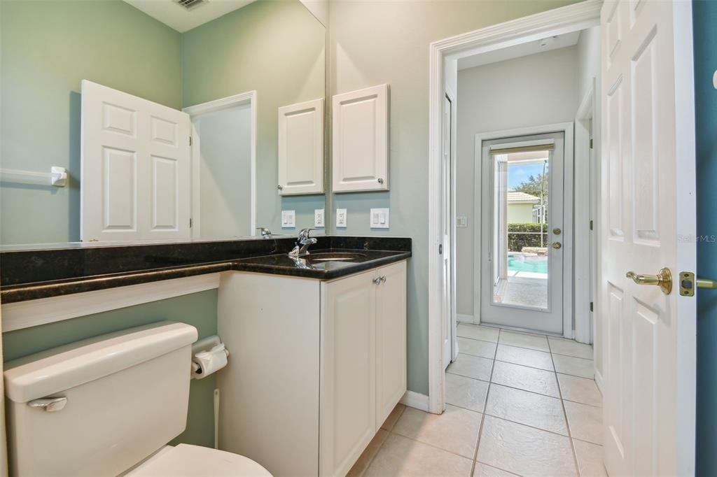 6815 Honeysuckle Trail - Photo 31
