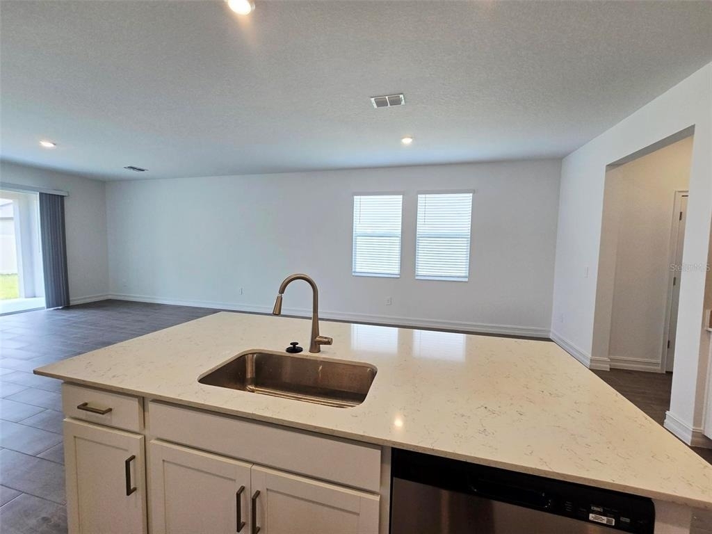 11757 71st Avenue E - Photo 9