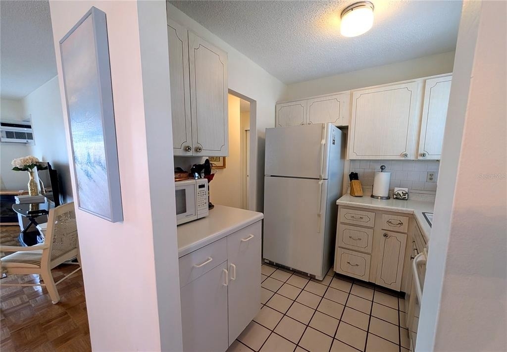 2547 60th Avenue W - Photo 4