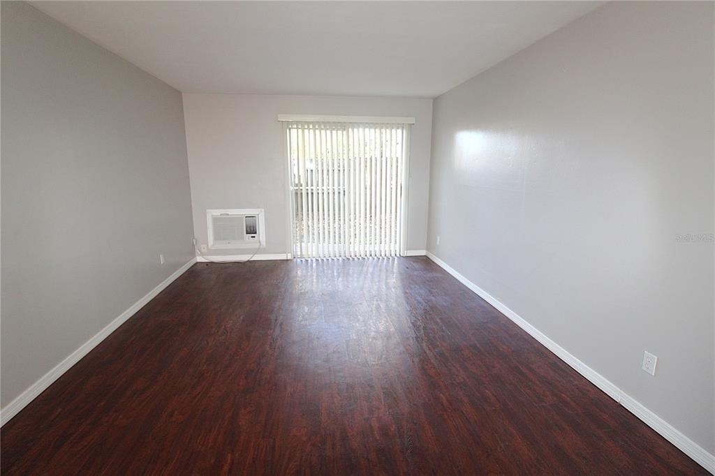 3001 Bee Ridge Road - Photo 13