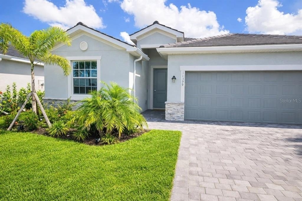11399 Pinot Drive - Photo 0