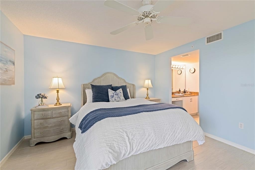 9300 Clubside Circle - Photo 9