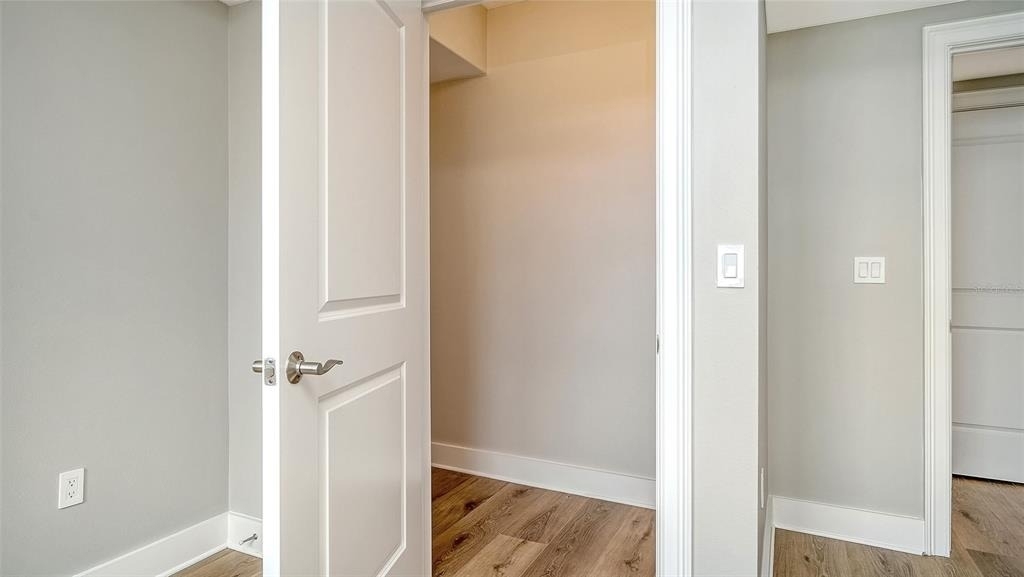 1350 Main Street - Photo 35