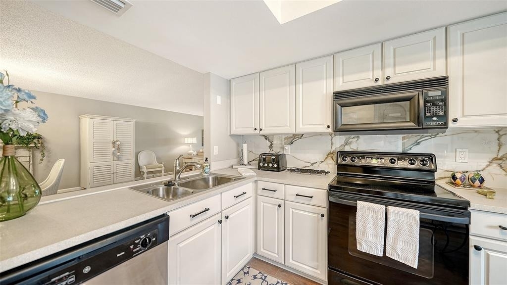 3500 El Conquistador Parkway - Photo 10