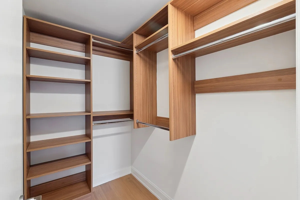 420 East 54th Street - Photo 4