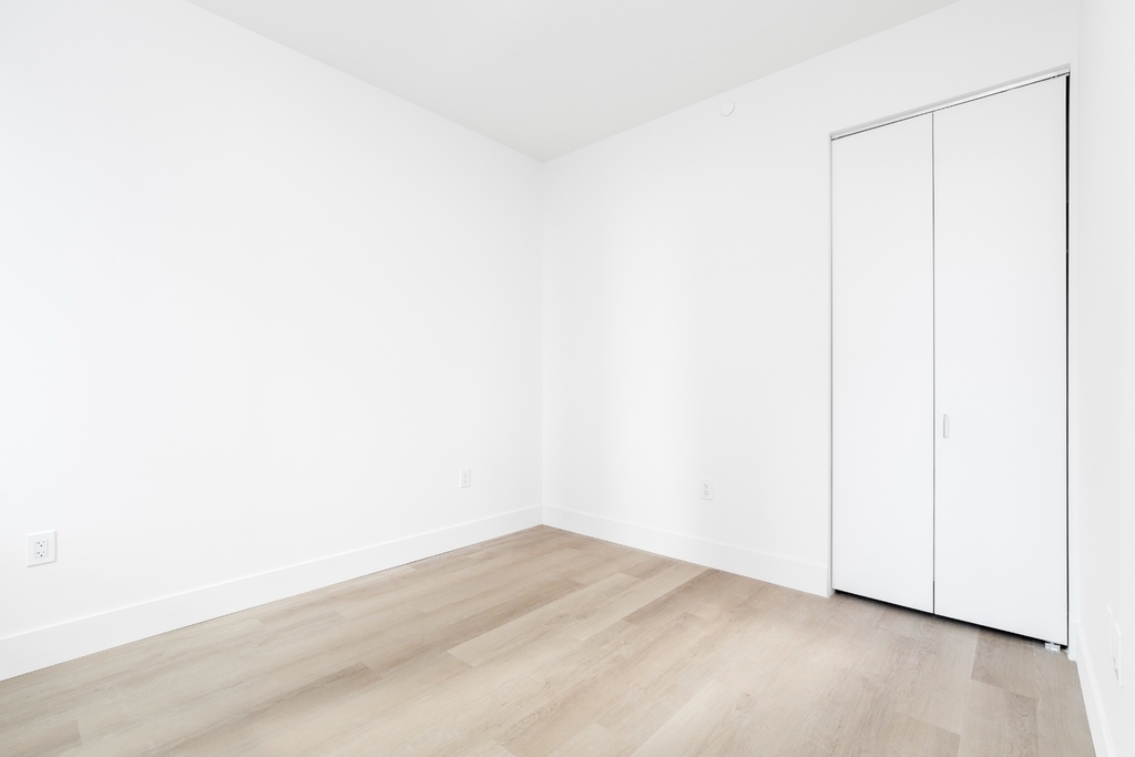 55 Broad Street - Photo 1