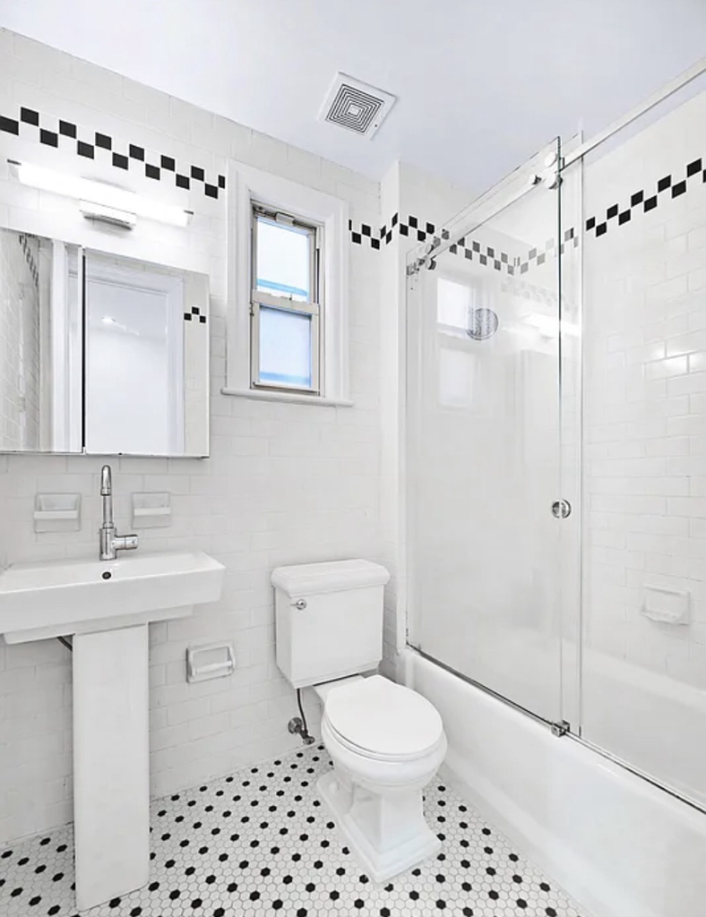 143 East 57th Street - Photo 7