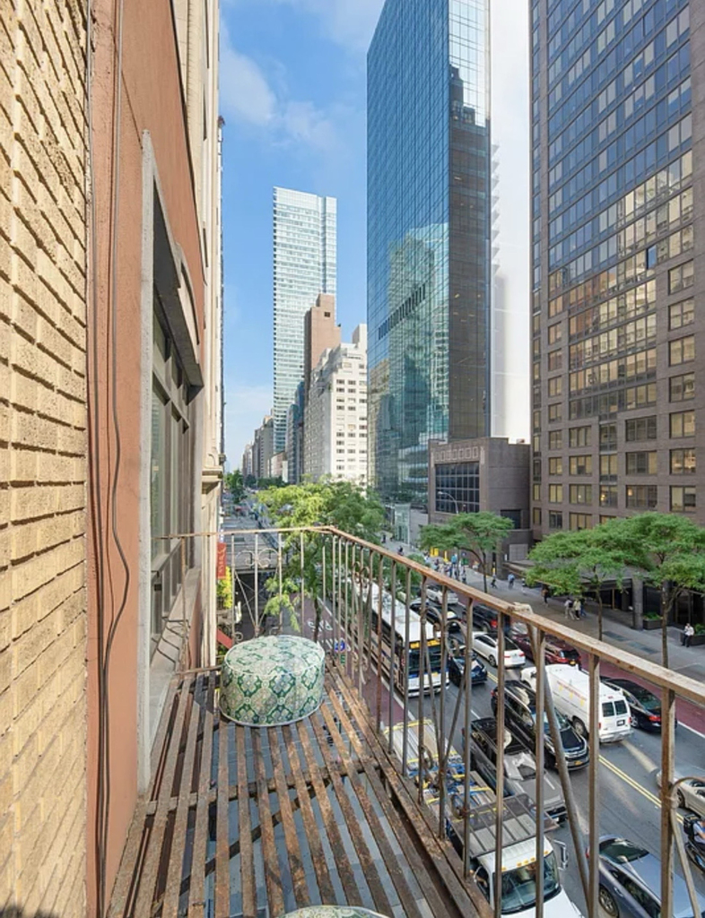 143 East 57th Street - Photo 3