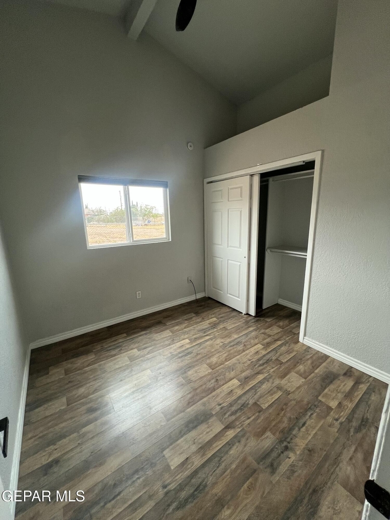 8609 Mercury Street - Photo 24
