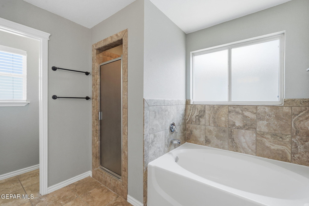 2420 Playa - Photo 23
