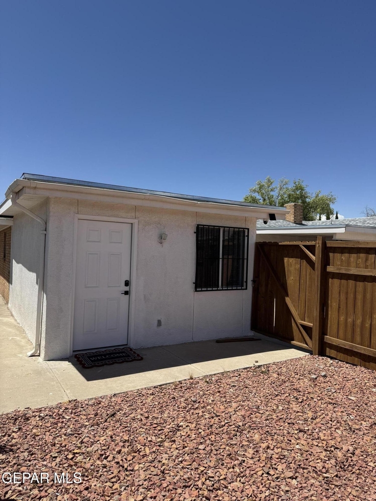 408 San Blas Drive - Photo 18