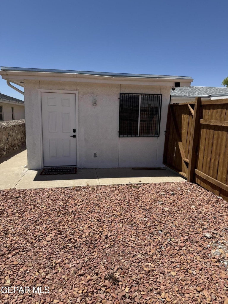 408 San Blas Drive - Photo 14