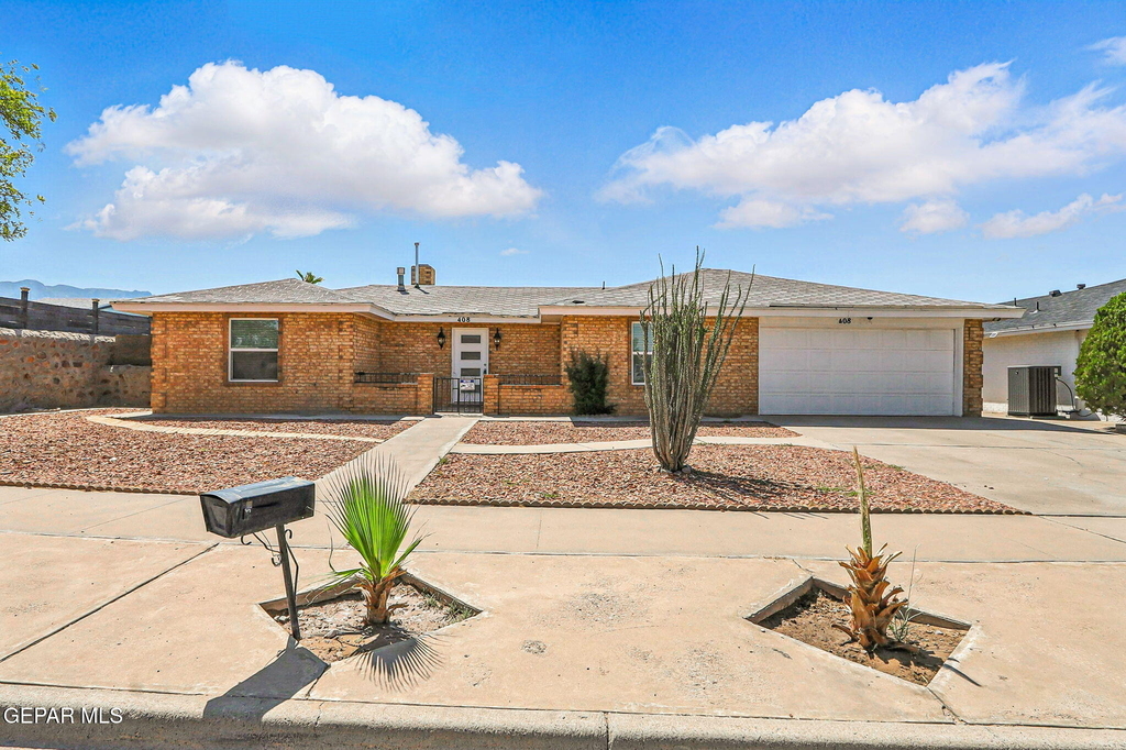 408 San Blas Drive - Photo 0