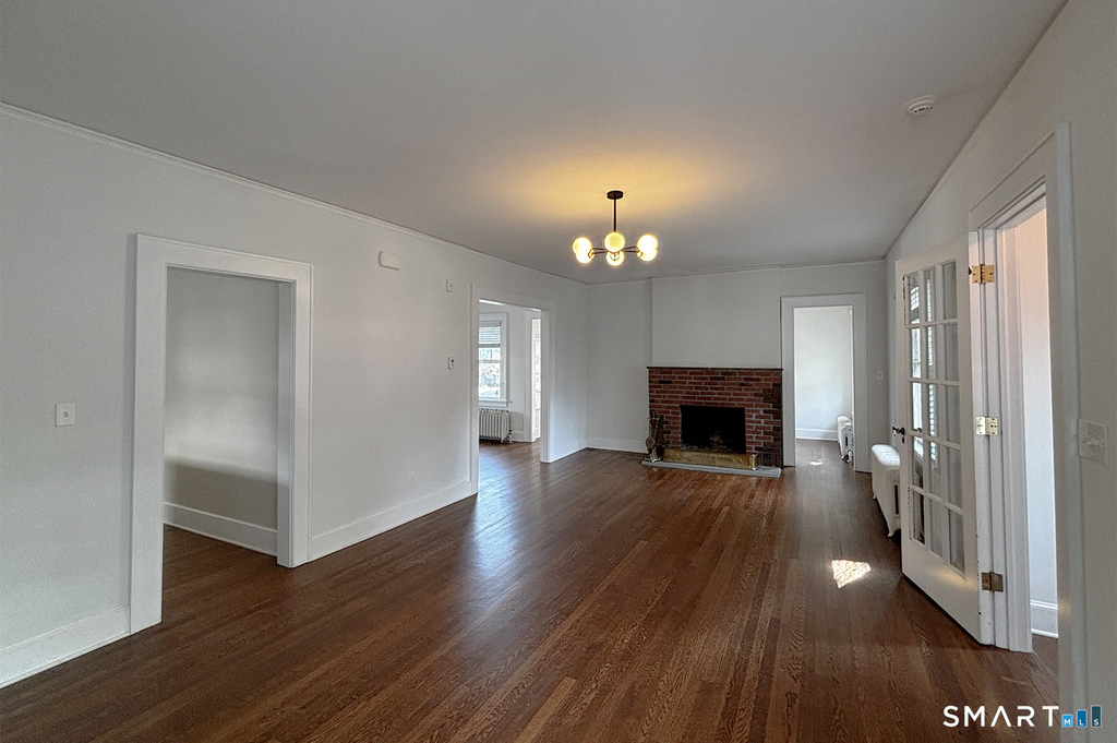 111 Arcadia Avenue - Photo 3