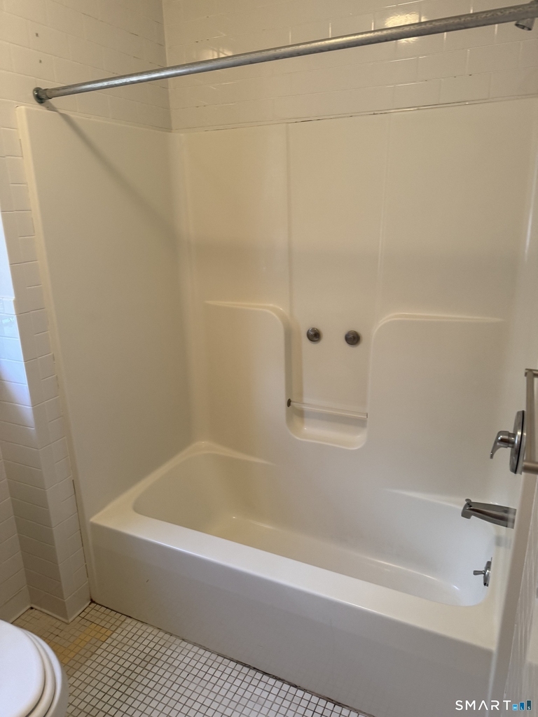 245 Edwards Street - Photo 12