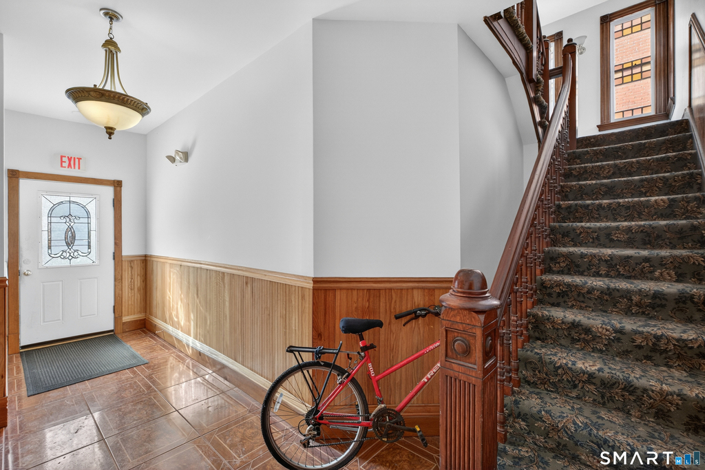 245 Edwards Street - Photo 14