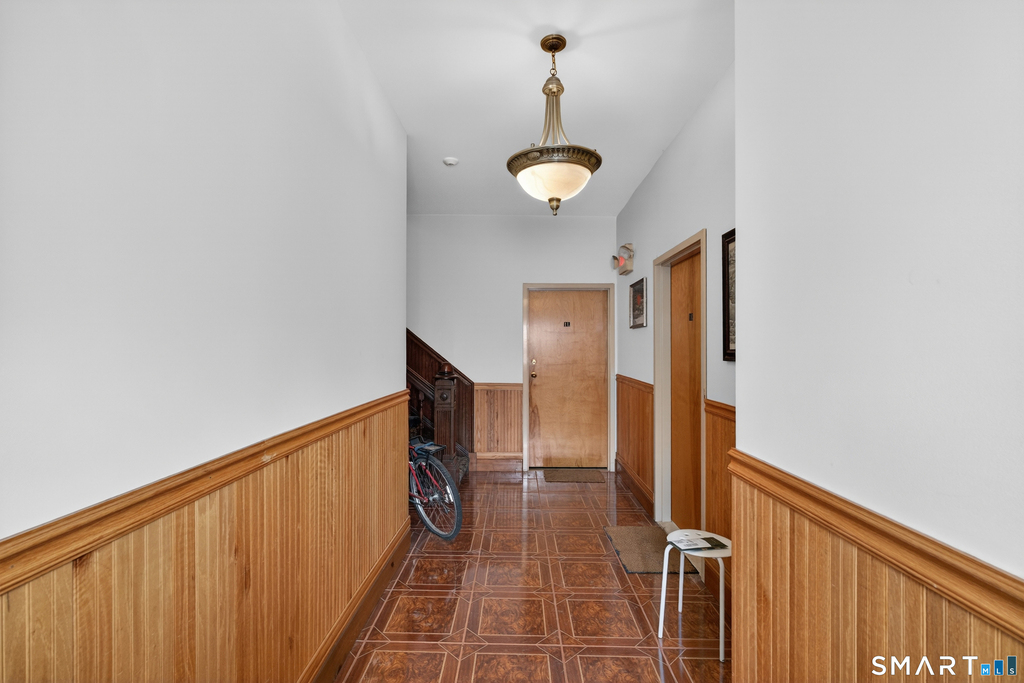 245 Edwards Street - Photo 15