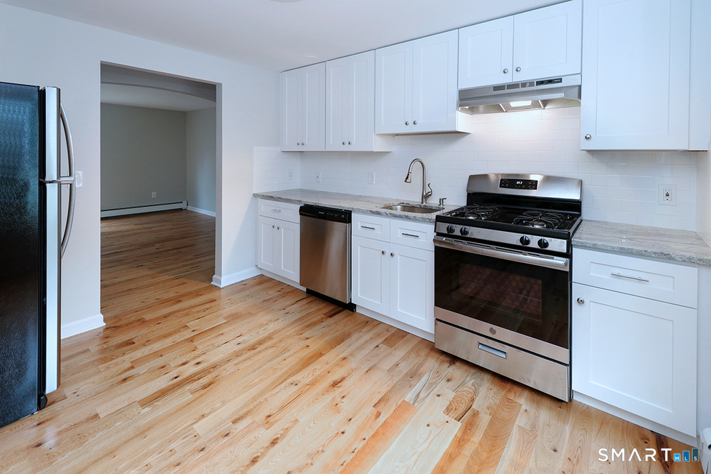 708 Black Rock Turnpike - Photo 1